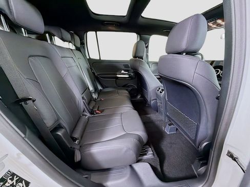 New 2026 Mercedes-Benz GLB 250 4MATIC image 28