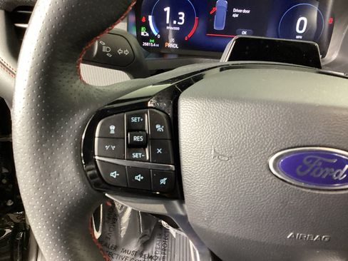 Used 2025 Ford Explorer ST-Line AWD/4WD image 20