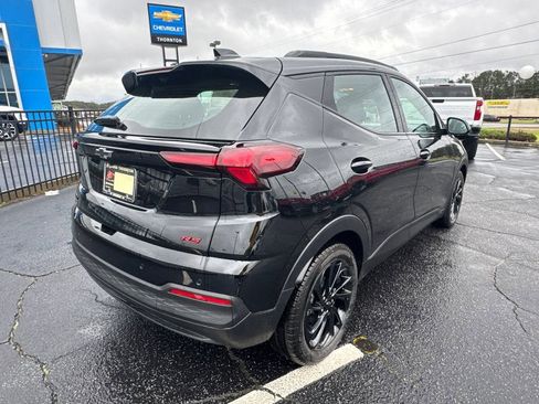 New 2027 Chevrolet Bolt RS w/ Technology Package FWD image 6