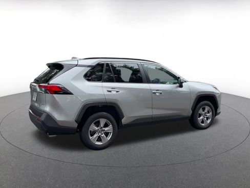 Used 2025 Toyota RAV4 XLE image 15