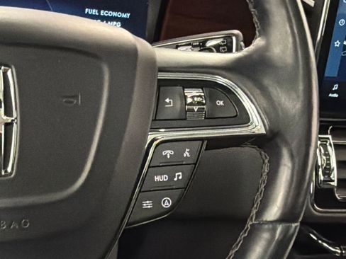 Certified 2022 Lincoln Navigator Reserve image 26