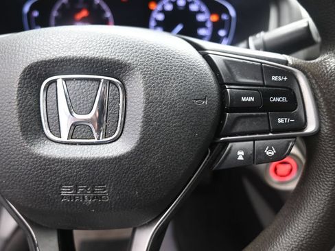 Used 2019 Honda Accord EX image 14
