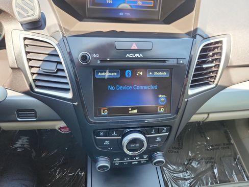 Used 2017 Acura RDX AWD w/ Advance Package image 12