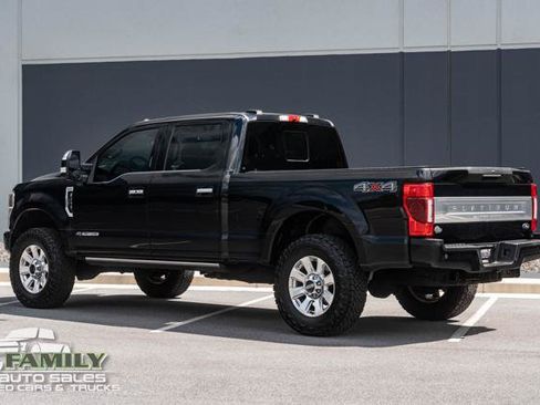 Used 2022 Ford F250 Platinum AWD/4WD image 6