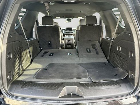 Used 2024 GMC Yukon SLT image 28