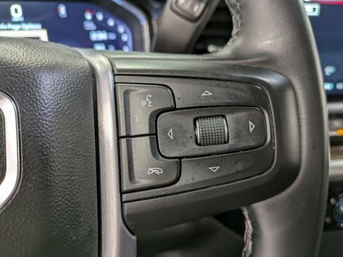 Used 2023 GMC Sierra 1500 Elevation image 17