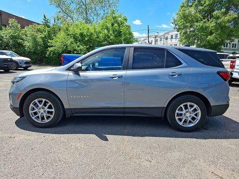 Used 2024 Chevrolet Equinox LT FWD image 4