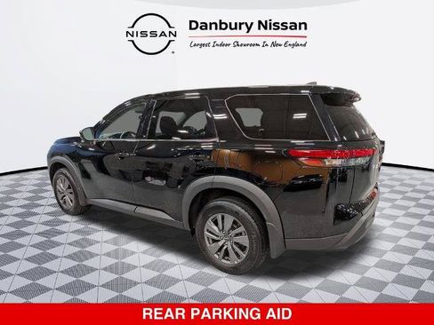 Certified 2024 Nissan Pathfinder S AWD/4WD image 6