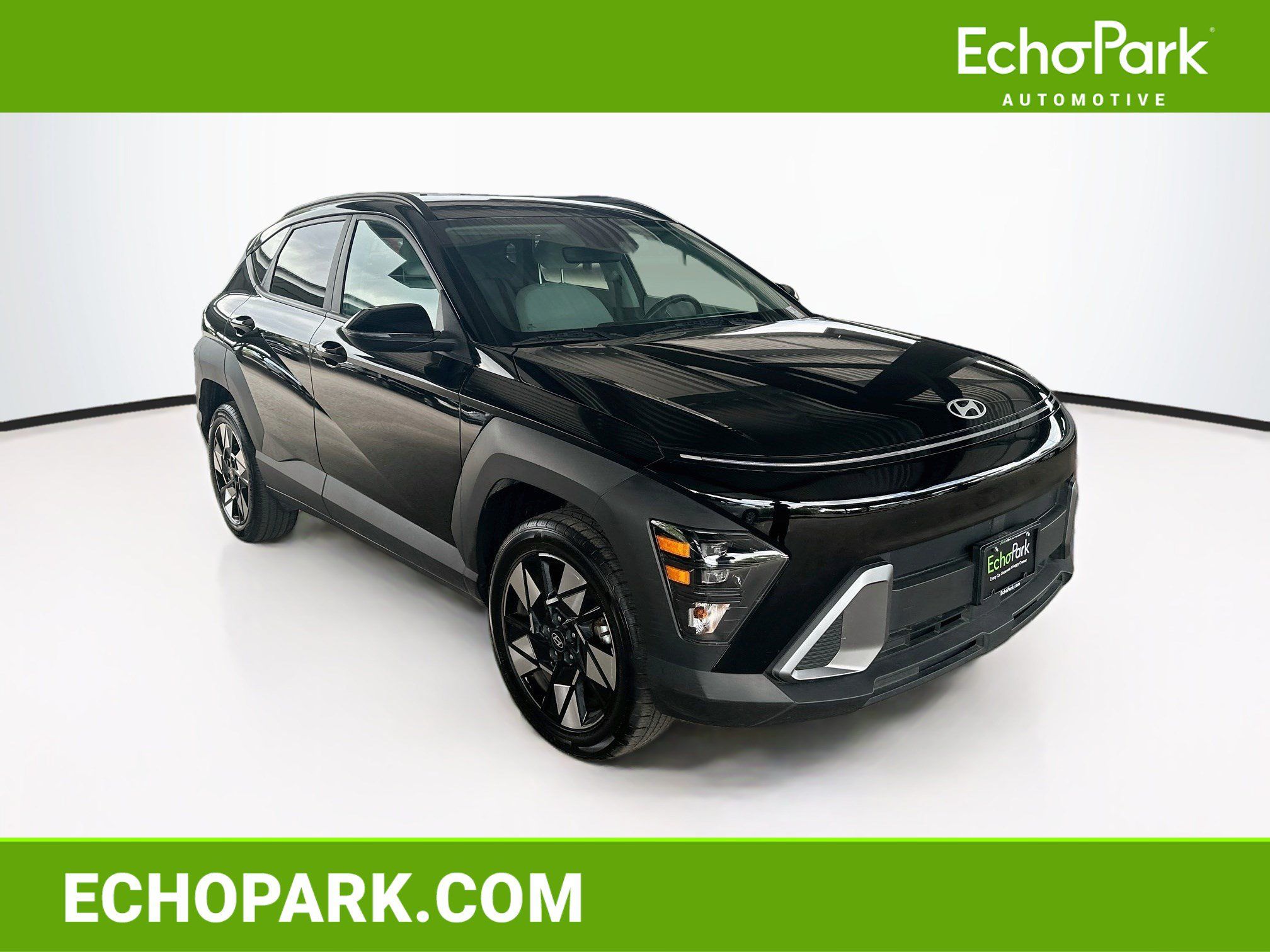Used 2024 Hyundai Kona SEL AWD/4WD image 1