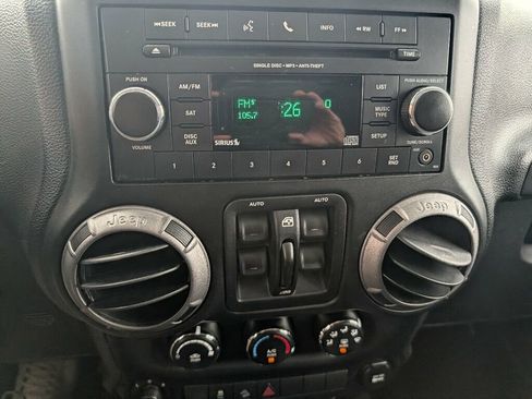 Used 2014 Jeep Wrangler Unlimited Sport w/ Quick Order Package 24S image 25