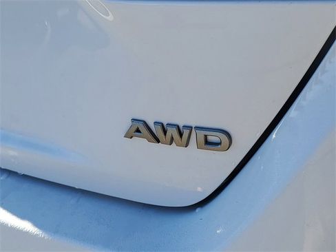 Certified 2025 Nissan Altima 2.5 SR image 8