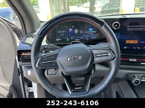 Used 2025 Chevrolet Silverado EV RST AWD/4WD image 13