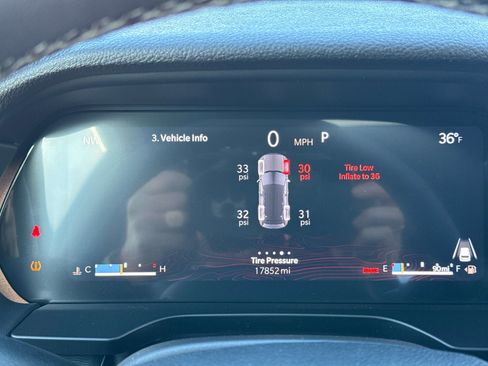 Used 2024 Jeep Grand Cherokee Altitude image 26