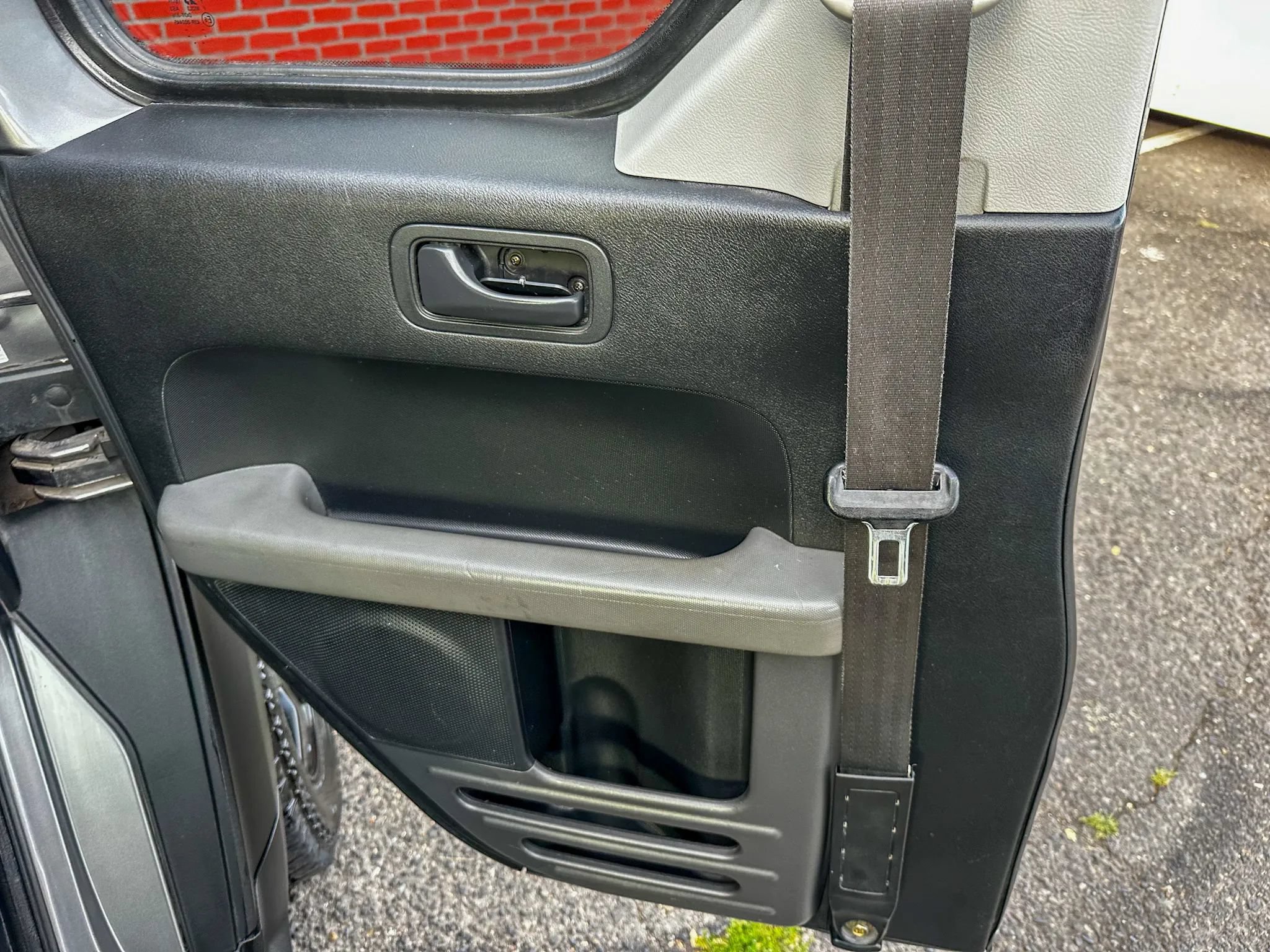 Used 2005 Honda Element EX image 25