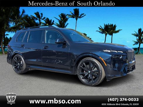 Used 2023 BMW X7 xDrive40i w/ M Sport Package image 1