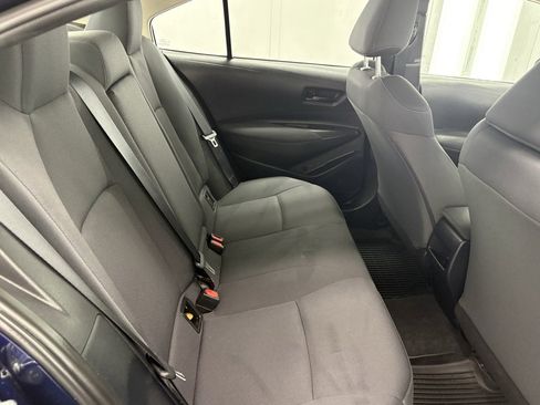 Used 2022 Toyota Corolla LE image 8