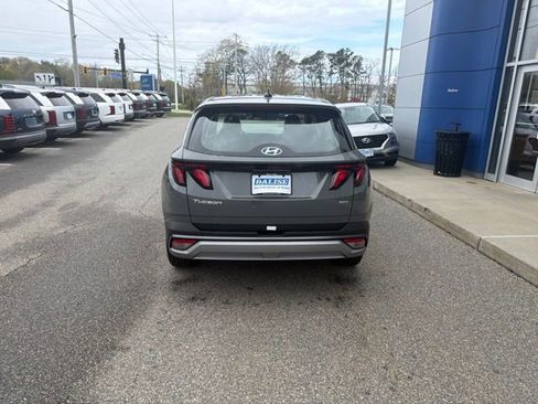 Used 2026 Hyundai Tucson SE AWD/4WD image 7