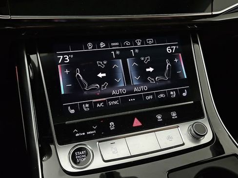 Used 2021 Audi Q7 3.0T Prestige AWD/4WD image 17