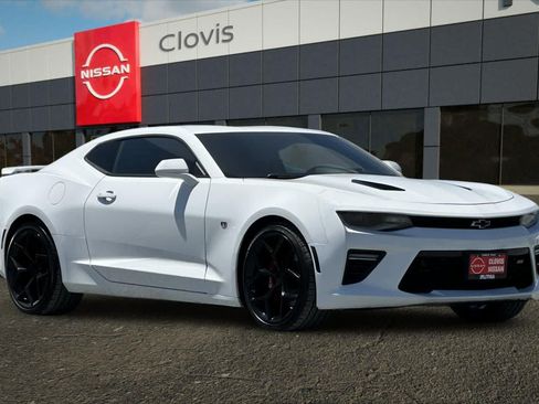 Used 2016 Chevrolet Camaro SS RWD image 10