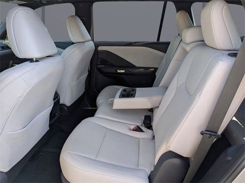 Used 2025 Lexus TX 350 AWD image 16