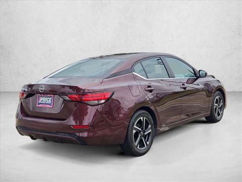 Used 2025 Nissan Sentra SV FWD image 5