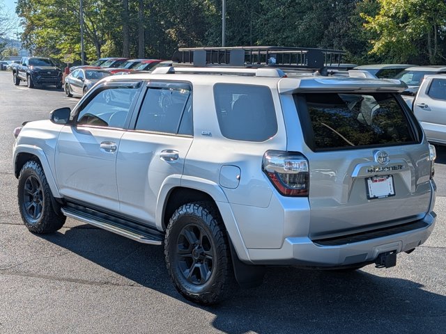 Used 2016 Toyota 4Runner SR5 RWD image 5