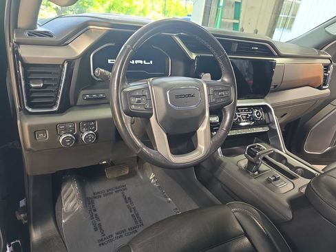 Used 2022 GMC Sierra 1500 Denali w/ Denali Reserve Package AWD/4WD image 15