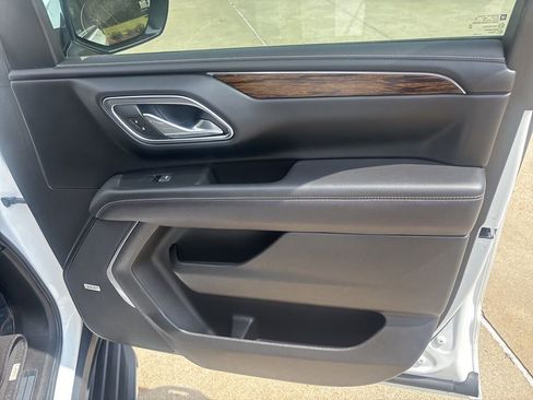 Used 2023 Chevrolet Tahoe Premier image 46