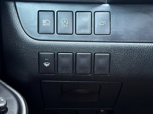Used 2018 Toyota Highlander XLE AWD/4WD image 42