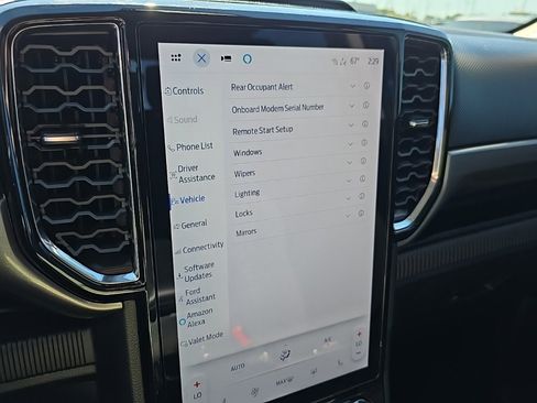 Used 2025 Ford Ranger XLT w/ Equipment Group 301A High image 29