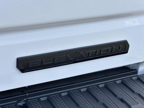 New 2026 GMC Sierra 1500 Elevation image 27