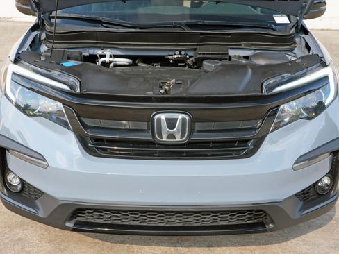 Used 2022 Honda Pilot Sport image 7