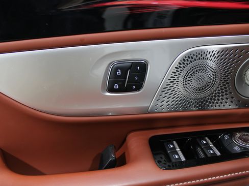 Certified 2024 Lincoln Nautilus Black Label w/ Jet Appearance Package (87T) image 8