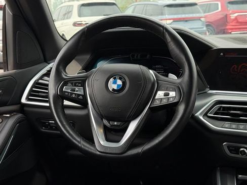 Used 2022 BMW X5 xDrive40i AWD/4WD image 10