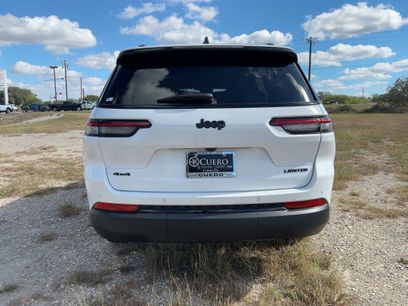 New 2025 Jeep Grand Cherokee L Limited w/ Black Appearance Package