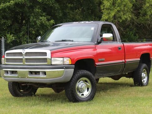 Used 1995 Dodge Ram 2500 Truck 4x4 Regular Cab image 2