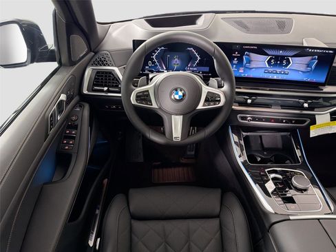New 2026 BMW X5 xDrive40i w/ M Sport Package AWD/4WD image 24