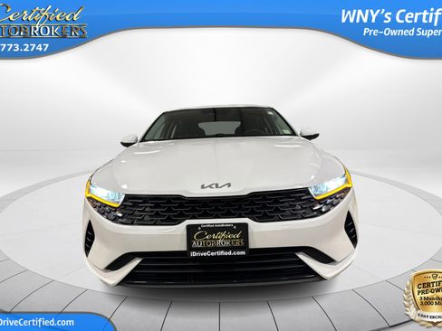 Used 2022 Kia K5 LXS image 2