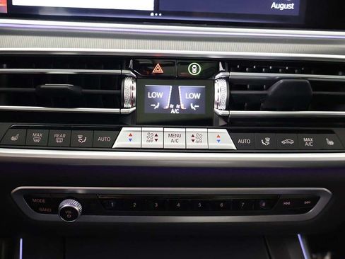 Used 2023 BMW X5 xDrive40i w/ Premium Essential Package AWD/4WD image 57