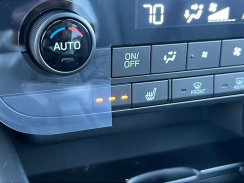 New 2026 Subaru Outback Limited AWD/4WD image 29