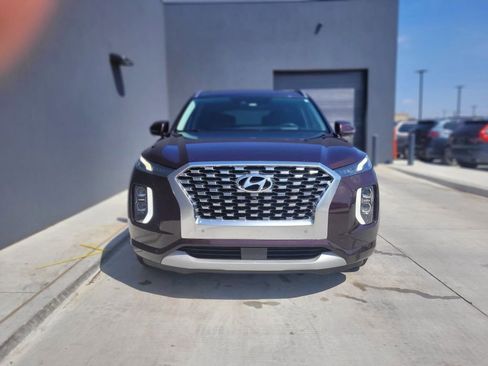 Used 2021 Hyundai Palisade Limited image 2