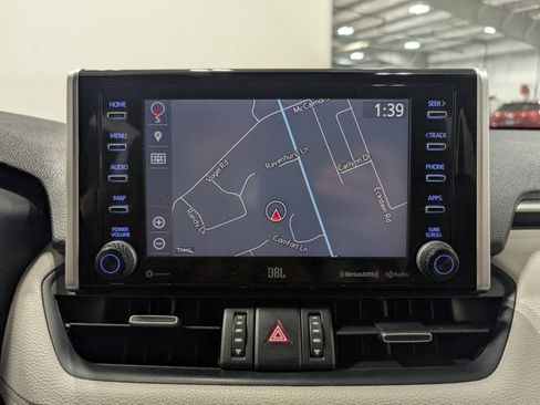 Used 2019 Toyota RAV4 Limited image 22