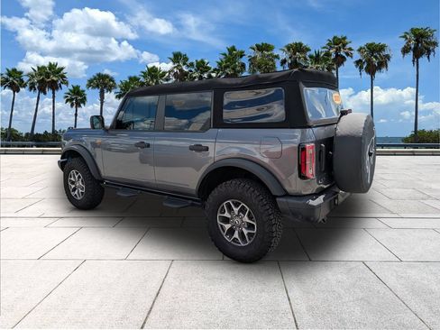 Used 2025 Ford Bronco Badlands AWD/4WD image 4