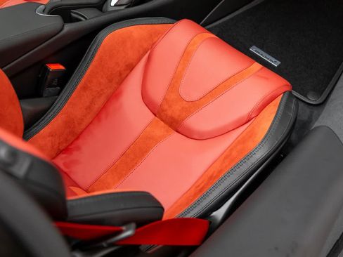 New 2026 McLaren 750S RWD image 38