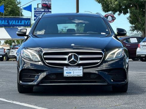 Used 2017 Mercedes-Benz E 400 4MATIC Wagon image 10