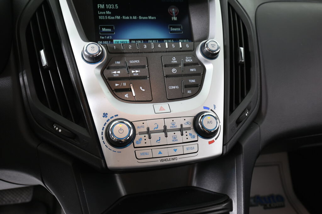 Used 2017 Chevrolet Equinox LT w/ Convenience Package FWD image 34