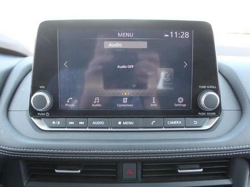 Used 2023 Nissan Rogue SV w/ SV Premium B Package AWD/4WD image 27