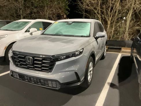 Used 2023 Honda CR-V LX image 11