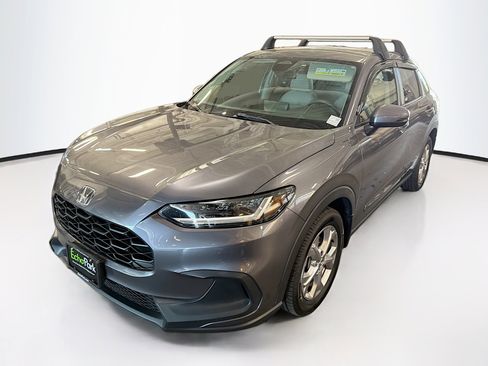 Used 2023 Honda HR-V LX image 3