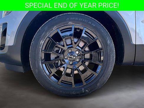 Used 2022 Kia Telluride EX w/ EX Premium Package image 35